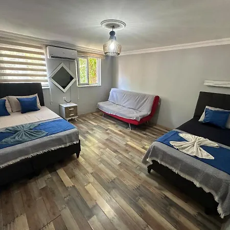 Apartment Amintas *
